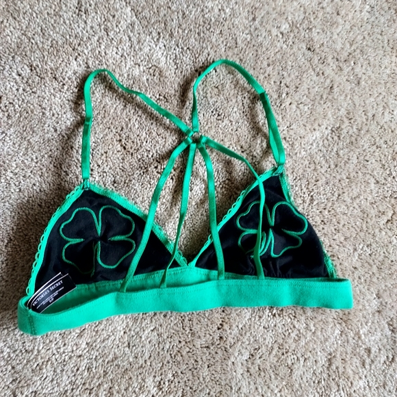 Victoria's Secret Lot of 3 bras - Picture 12 of 15